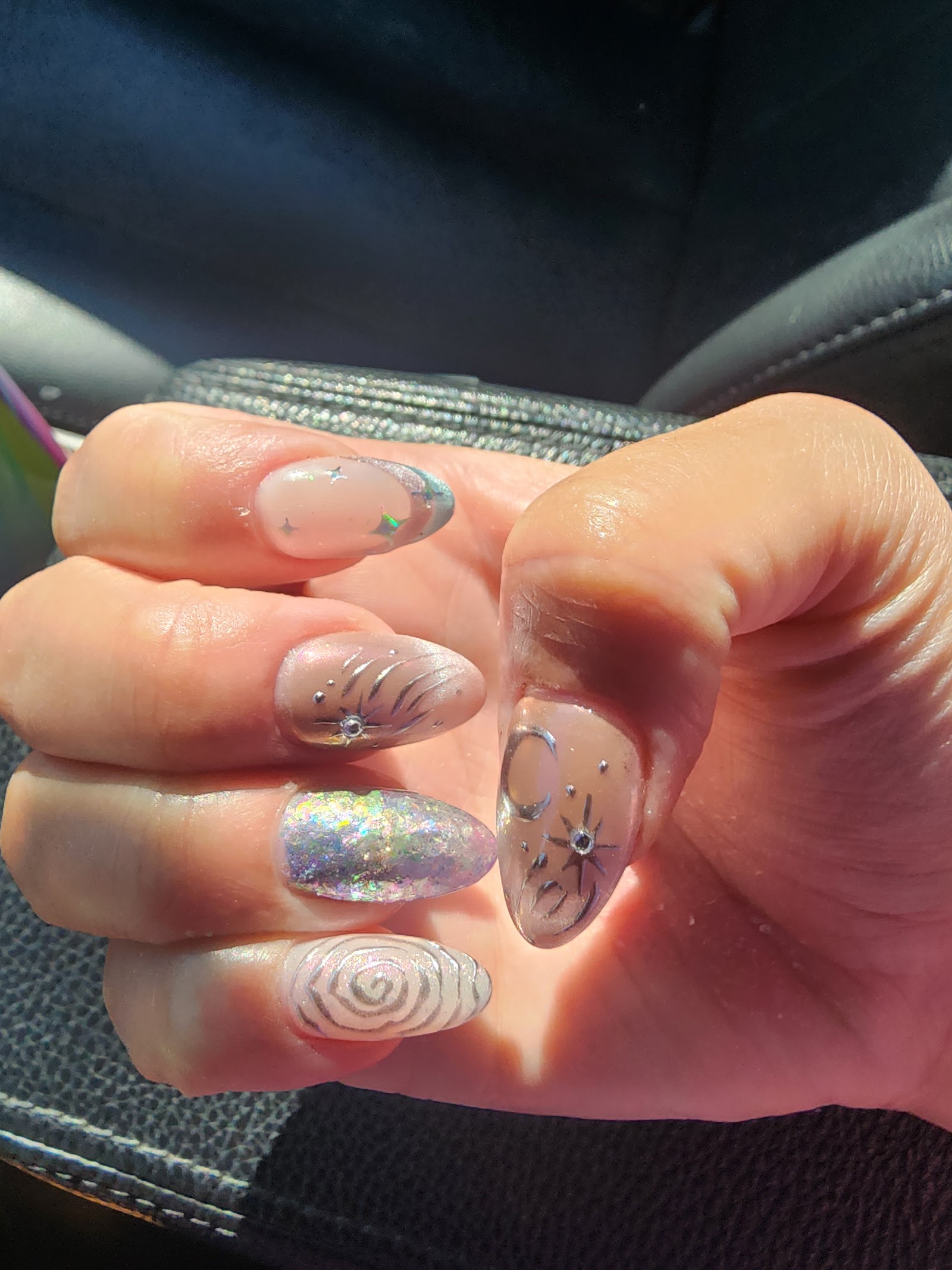 Divine Nail Spa nail photo 2